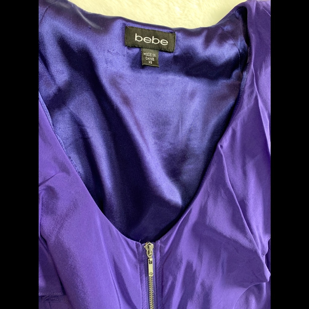 BEBE ZIP SILKY RUFFLE DRESS - Picture 6 of 8